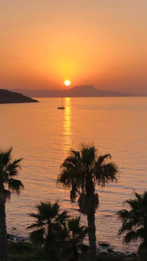 Suitenes Coast Rethimnon Buitenkant foto