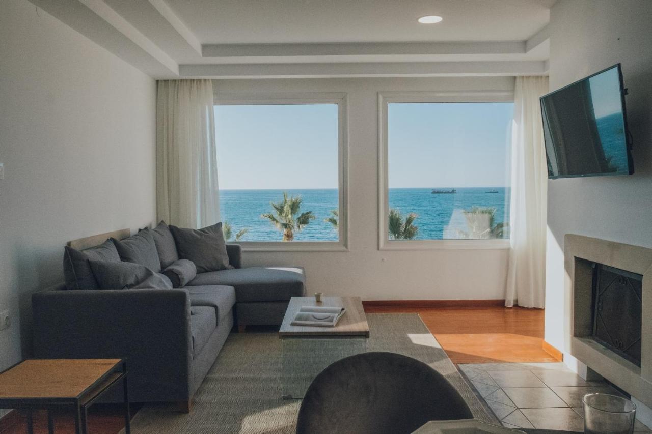 Suitenes Coast Rethimnon Buitenkant foto